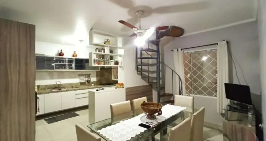 Casa para Venda em Florianópolis, Córrego Grande, 5 dormitórios, 3 suítes, 5 banheiros, 3 vagas