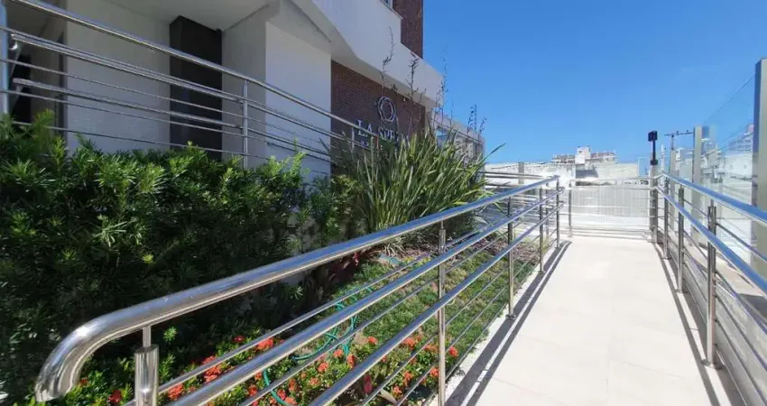 Apartamento para Venda em Florianópolis, Balneário, 3 dormitórios, 1 suíte, 2 banheiros, 2 vagas