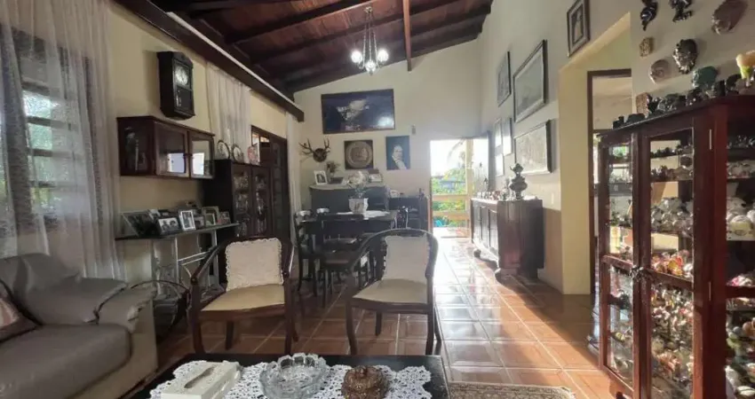 Casa para Venda em Florianópolis, Sambaqui, 4 dormitórios, 1 suíte, 2 banheiros, 2 vagas