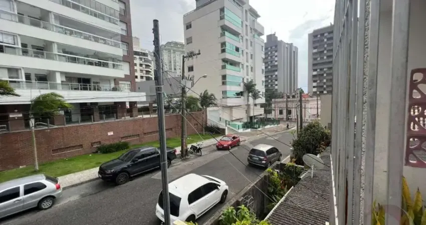 Casa para Venda em Florianópolis, Agronômica, 3 dormitórios, 1 suíte, 2 banheiros, 2 vagas