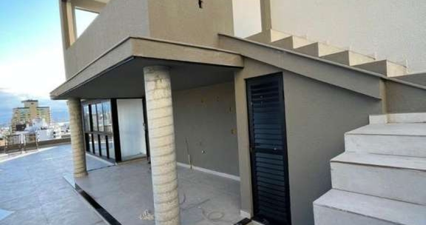 Casa para Venda em Florianópolis, Centro, 3 dormitórios, 3 suítes, 4 banheiros, 5 vagas
