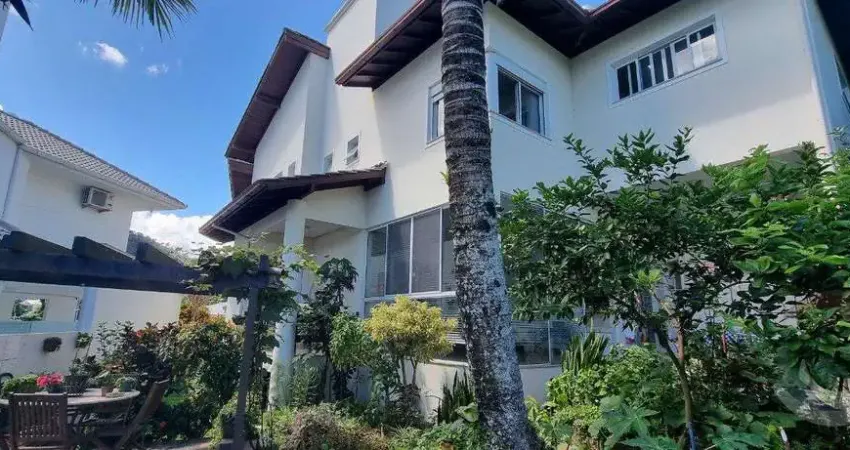 Casa para Venda em Florianópolis, Santo Antônio De Lisboa, 3 dormitórios, 2 suítes, 4 banheiros, 1 vaga