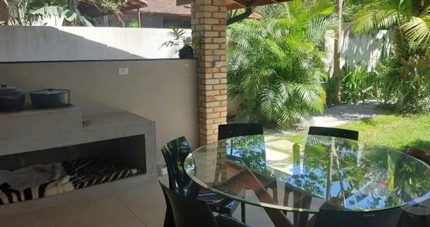 Casa para Venda em Florianópolis, Campeche, 3 dormitórios, 1 suíte, 2 banheiros, 1 vaga