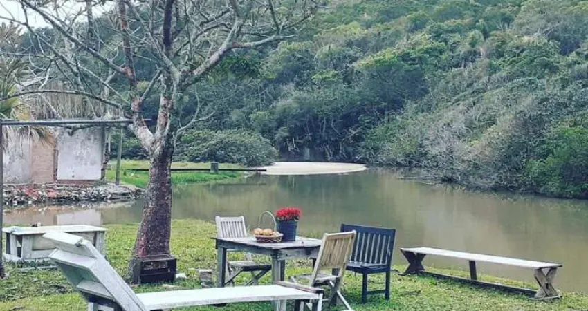 Terreno à venda na Rua Léa Castro Ramos, Praia Brava, Florianópolis