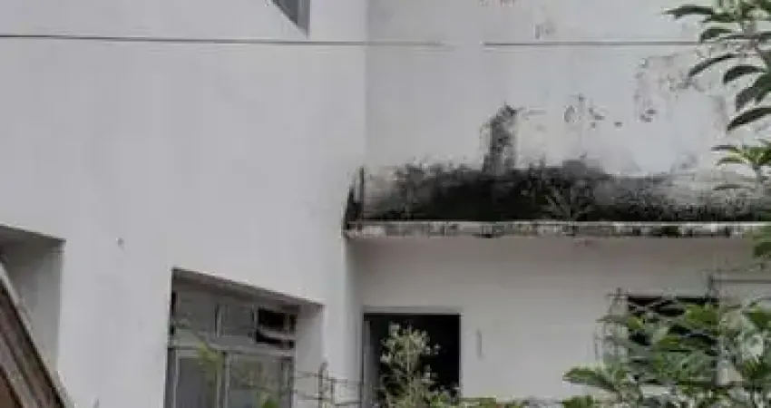 Casa para Venda em Florianópolis, Balneário, 3 dormitórios, 1 banheiro, 3 vagas