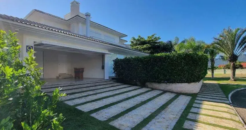 Casa para Venda em Florianópolis, Cacupé, 3 dormitórios, 1 suíte, 2 banheiros, 2 vagas