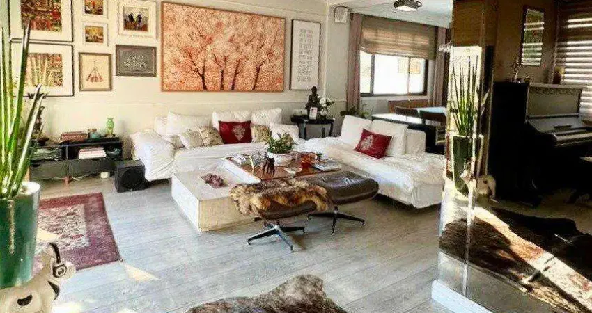 Apartamento para Venda em Florianópolis, Centro, 4 dormitórios, 2 suítes, 3 banheiros, 4 vagas