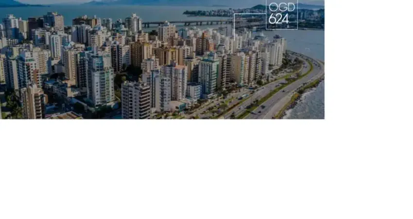 Apartamento à Venda no Centro em Florianópolis