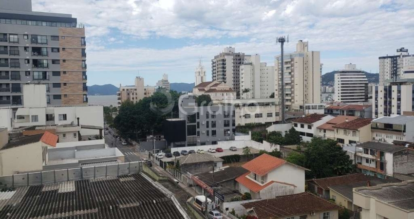 Apartamento para Venda em Florianópolis, Canto, 2 dormitórios, 1 suíte, 2 banheiros, 2 vagas