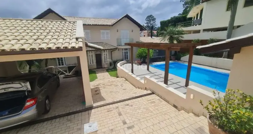 Casa para Venda em Florianópolis, Centro, 4 dormitórios, 2 suítes, 5 banheiros, 4 vagas