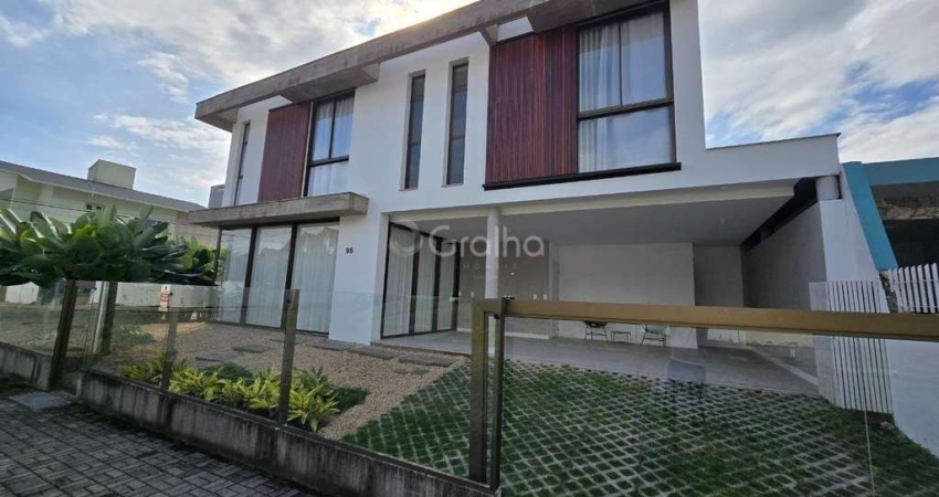 Casa para Venda, Itacorubi, 3 dormitórios, 3 suítes, 4 banheiros, 2 vagas