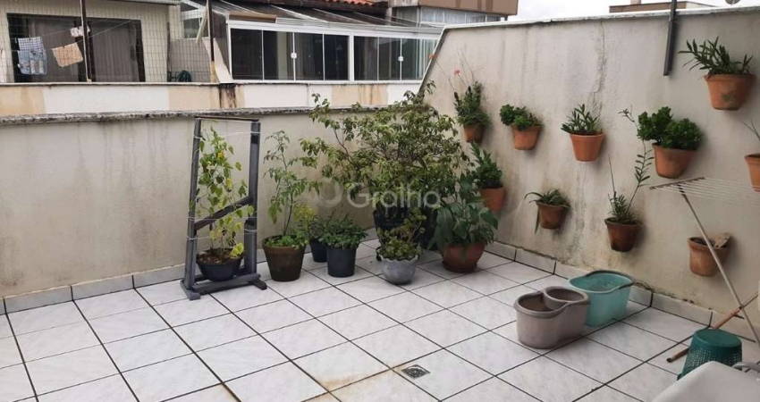 Cobertura para Venda em Florianópolis, Trindade, 3 dormitórios, 1 banheiro, 1 vaga