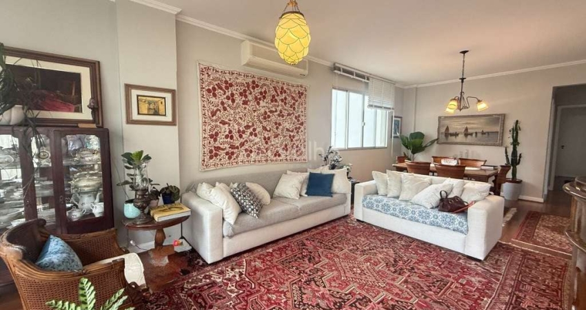 Apartamento para Venda em Florianópolis, Centro, 3 dormitórios, 1 suíte, 3 banheiros, 1 vaga
