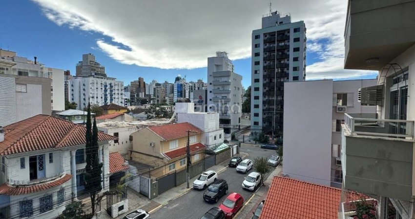 Apartamento para Venda em Florianópolis, Centro, 4 dormitórios, 2 suítes, 5 banheiros, 2 vagas