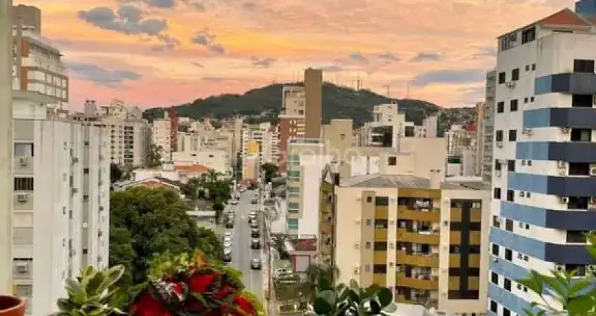 Apartamento para Venda em Florianópolis, Centro, 2 dormitórios, 2 banheiros, 1 vaga