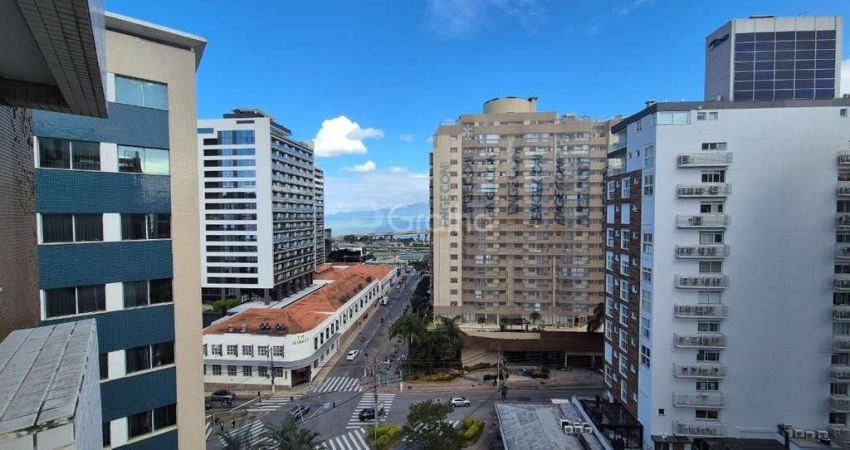 Apartamento para Venda em Florianópolis, Centro, 2 dormitórios, 1 suíte, 2 banheiros, 1 vaga