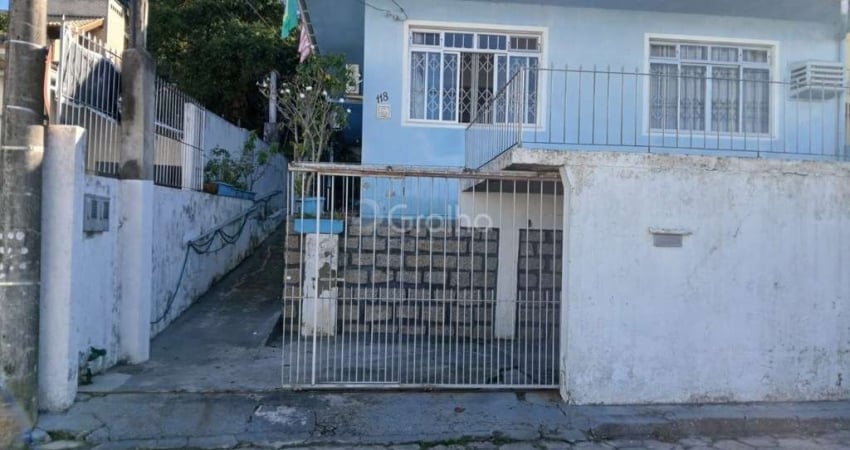 Casa para Venda em Florianópolis, Trindade, 4 dormitórios, 2 banheiros, 2 vagas