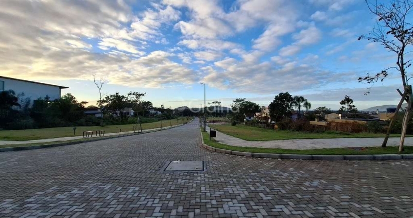 Terreno à venda na Rua da Capela, 487, Campeche, Florianópolis