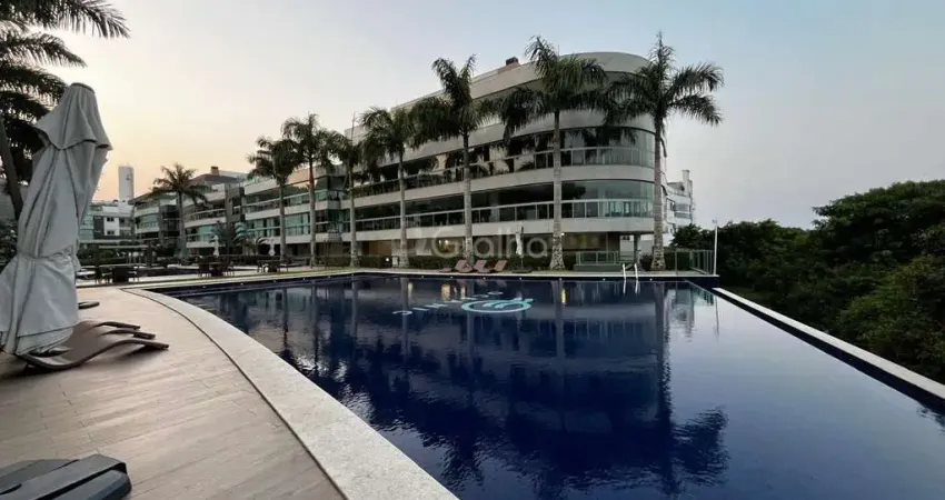 Apartamento para Venda em Florianópolis, Centro, 2 dormitórios, 1 suíte, 2 banheiros, 2 vagas