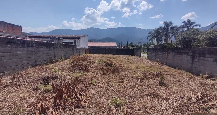 Terreno à venda no Massaguaçu, Caraguatatuba 