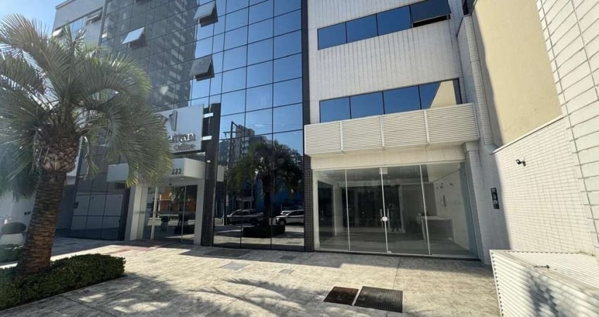 Sala Comercial para Locação em Itajaí, Centro, 2 banheiros, 2 vagas