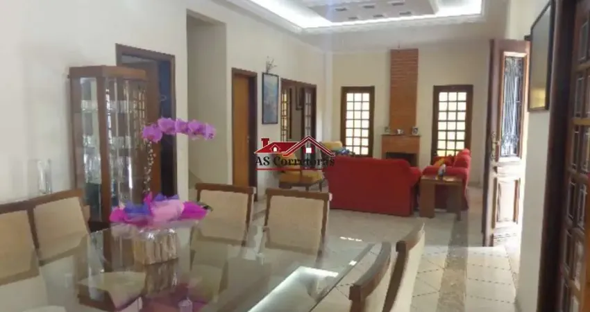Casa à venda na Vila São Francisco  (zona Oeste de SP).