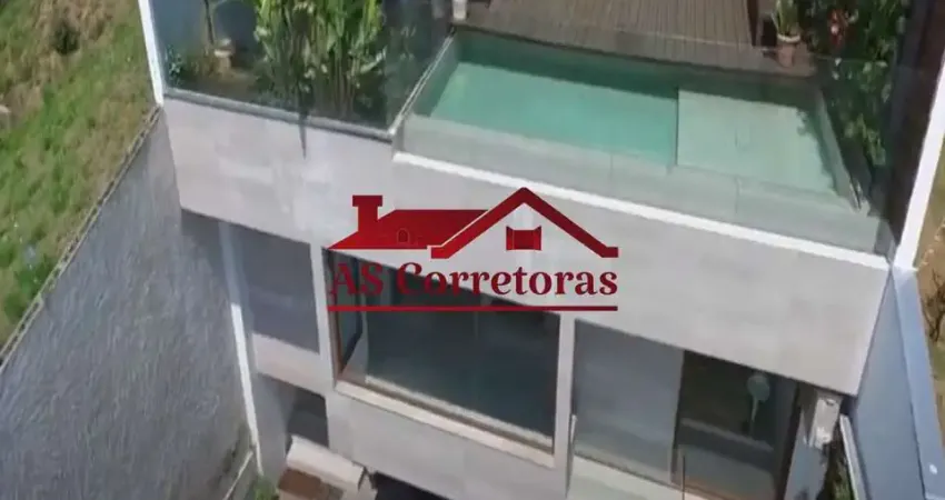Ótima residência à venda com vista panorâmica e elevador no Parque dos Príncipes.