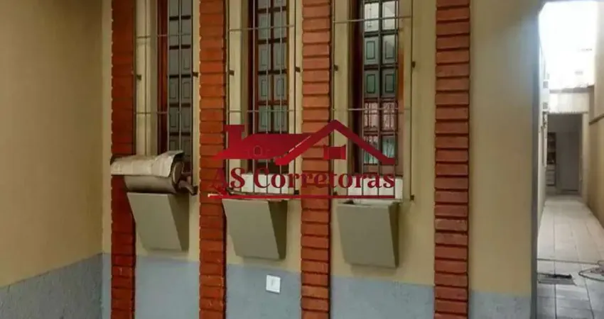 Imperdível Sobrado à Venda em Osasco-SP, Vila Campesina: 3 Quartos, 1 Suíte, 3 Banheiros, 2 Vagas de Garagem, 198,29m².