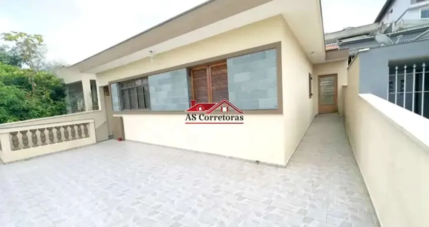 Casa à venda em Osasco-SP, Bela Vista: 3 quartos, 1 suíte, 2 salas, 3 banheiros, 5 vagas, 150m². Confira já!