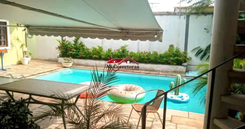 Imperdível oportunidade: Casa à venda em Osasco-SP, City Bussocaba! 4 quartos, 2 suítes, 2 salas, 5 banheiros, 6 vagas, 226m²!