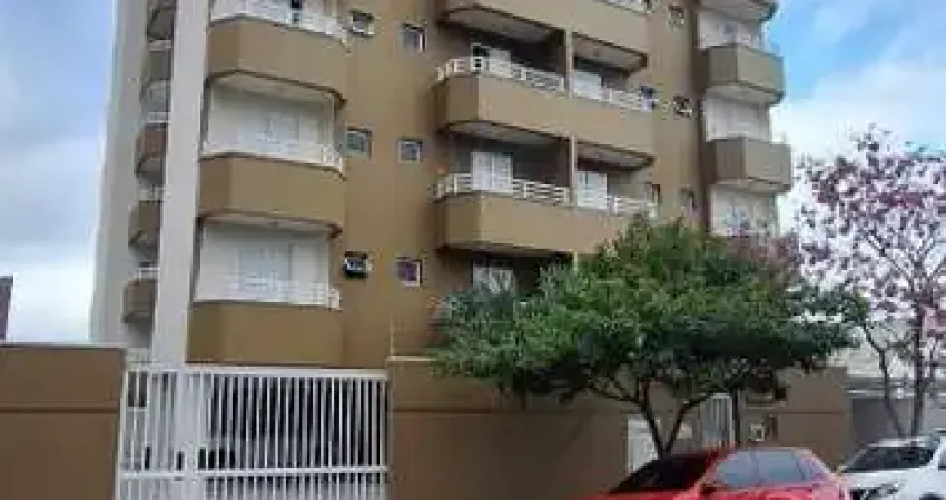 Apto em otima localização, 2 dorms, 2 wc, 1 vaga coberta