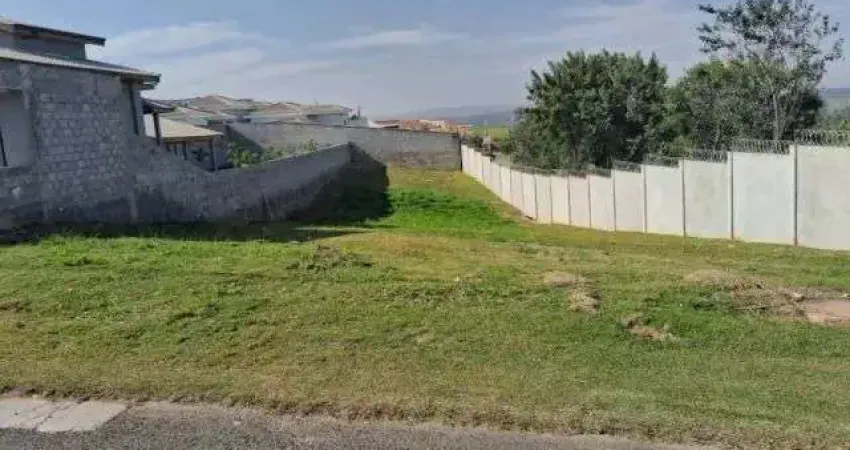 Terreno à Venda no Condomínio Fazenda Alta Vista - Salto de Pirapora/SP