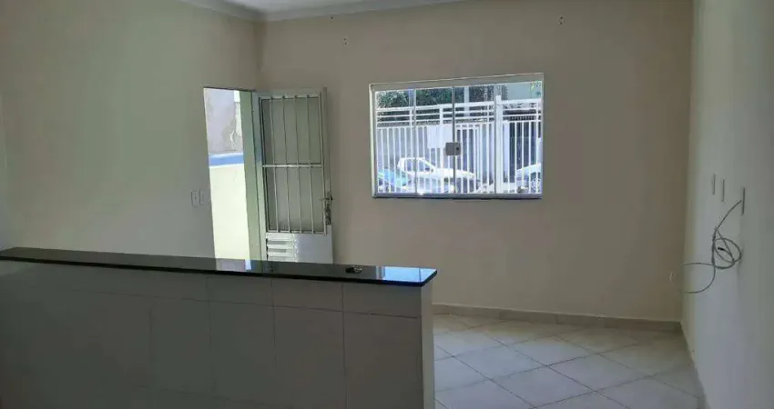 Casa com 2 dormitórios para alugar por R$ 1.850,00/mês - Jardim São Marcos - Sorocaba/SP