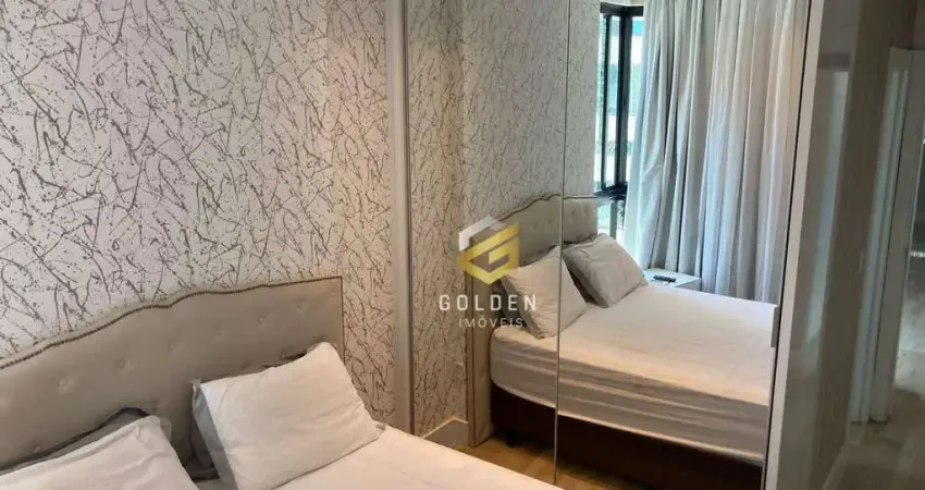 Exclusividade e sofisticação na meia praia – apartamento único com piscina na cobertura!