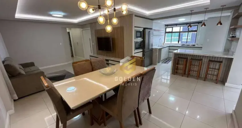 Apartamento Exclusivo 246m2 a 100m da praia com 4 dormitório sendo 02 suítes + 2 vagas de garagem