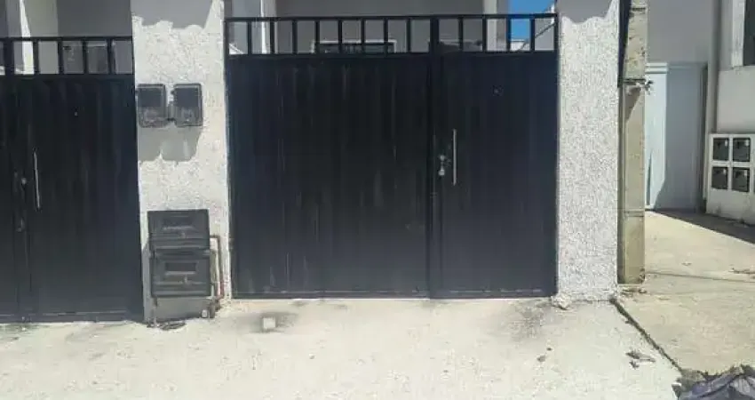Casa com 1 quarto à venda no Laranjal, São Gonçalo