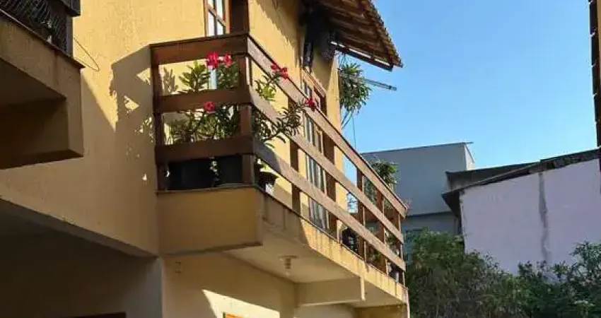 Casa com 2 quartos à venda no Galo Branco, São Gonçalo 