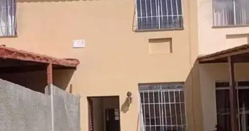 Casa com 1 quarto à venda no Jóquei Clube, São Gonçalo