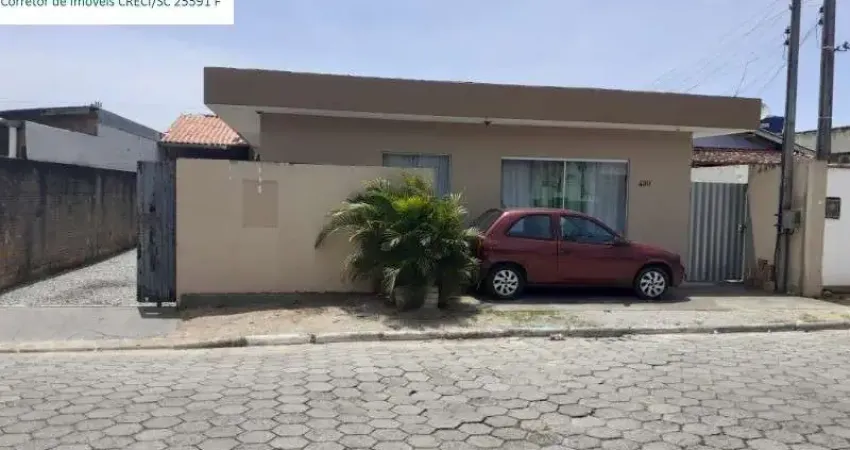 Casa com 5 dormitórios à venda no bairro AREIAS, CAMBORIU - SC