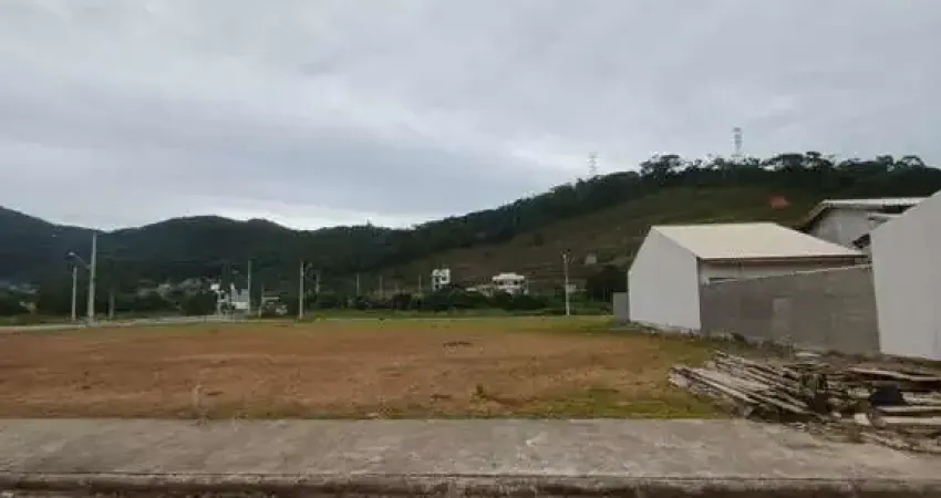 Terreno à venda no Rio Pequeno, Camboriú 
