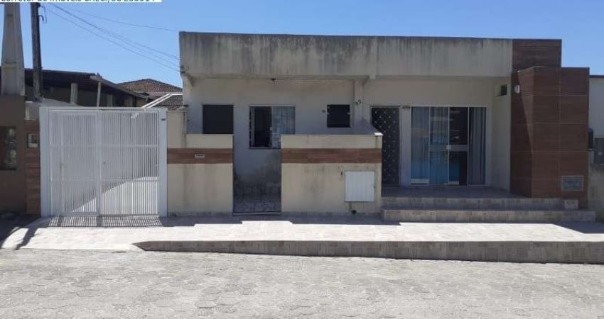 Casa com 3 dormitórios à venda, MONTE ALEGRE, CAMBORIU - SC