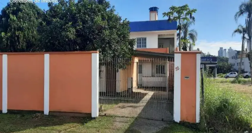 Casa com 6 quartos à venda na Nova Esperança, Balneário Camboriú 