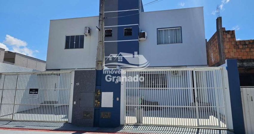 Sobrado com 3 dormitórios, 80.00 m , TABULEIRO, CAMBORIU - SC