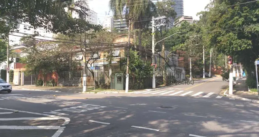 Casa em condomínio fechado com 3 quartos à venda na Rua Natingui, 295, Vila Madalena, São Paulo