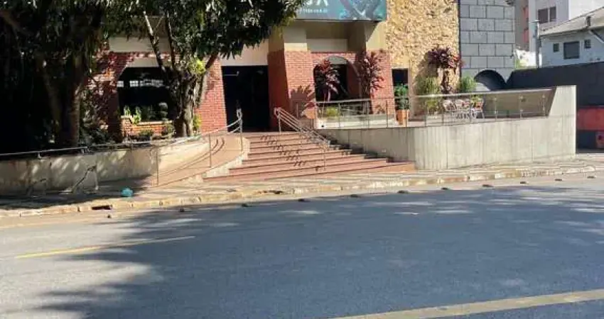 Ponto comercial para alugar na Rua do Estilo Barroco, 49, Chácara Santo Antônio, São Paulo