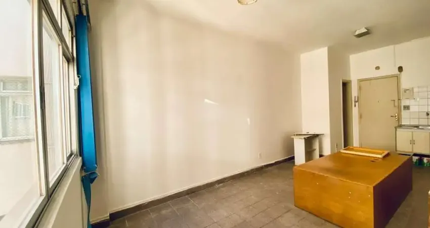 Apartamento à venda na Avenida Ipiranga, 345, República, São Paulo
