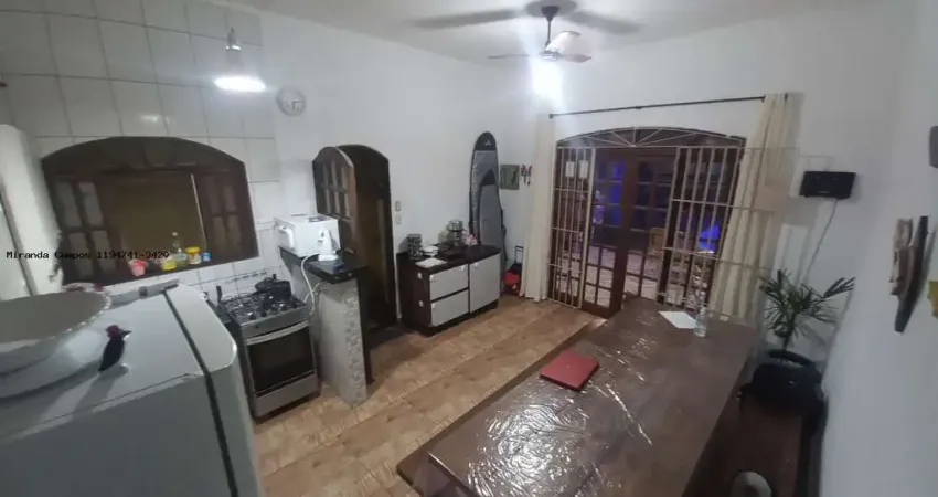Casa de Praia para Temporada em Bertioga, Rio da Praia, 2 dormitórios, 1 suíte, 2 banheiros, 2 vagas