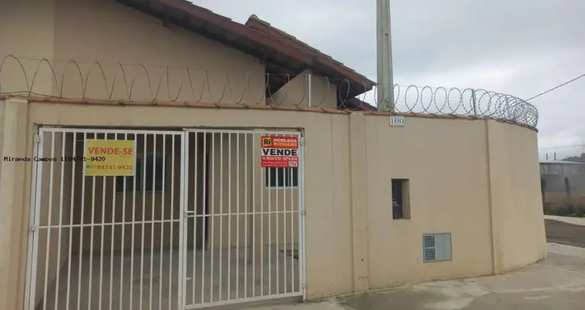 Casa de Praia para Venda em Bertioga, Chácaras, 2 dormitórios, 1 banheiro, 2 vagas