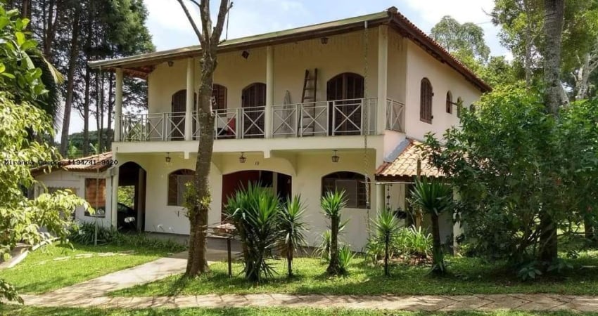 Casa em Condomínio para Venda em Suzano, Ipelândia, 4 dormitórios, 1 suíte, 3 banheiros, 3 vagas