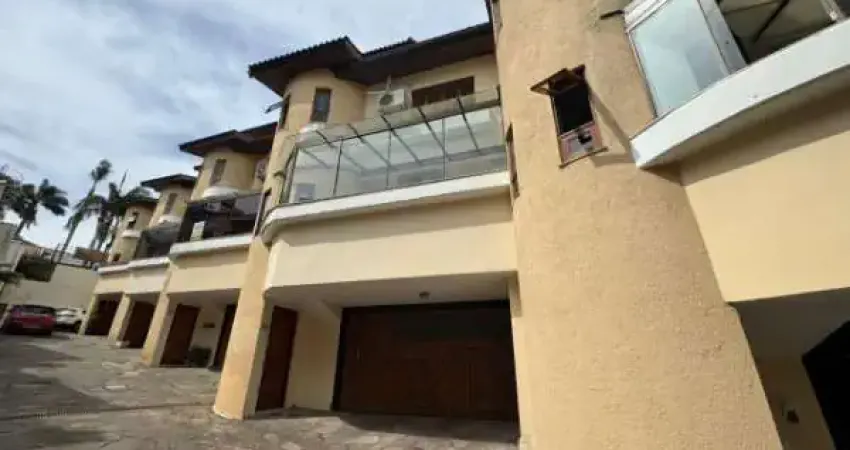 Casa em condomínio fechado com 3 quartos à venda no Ipanema, Porto Alegre